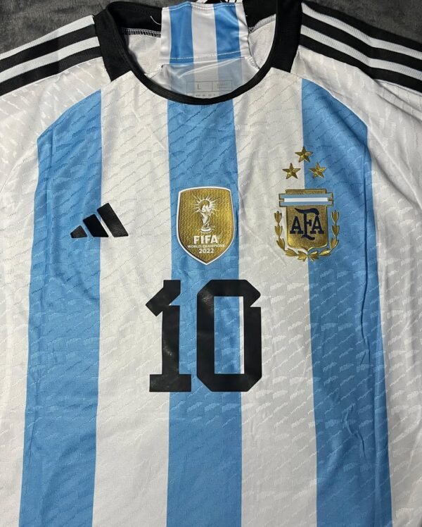 El mejor del mundo ¿Cual tu jersey favorito de Messi con la seleccionmessi argentina mundial2022 lionelmessi barcelona intermiami retro jersey blokecore clubdejerseys 3