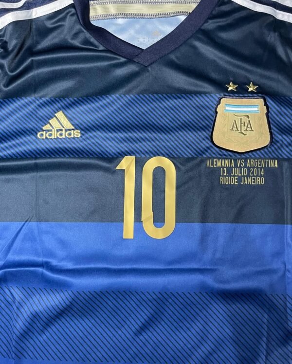 El mejor del mundo ¿Cual tu jersey favorito de Messi con la seleccionmessi argentina mundial2022 lionelmessi barcelona intermiami retro jersey blokecore clubdejerseys 4