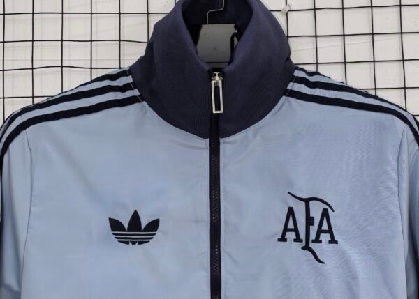 a7cefc43