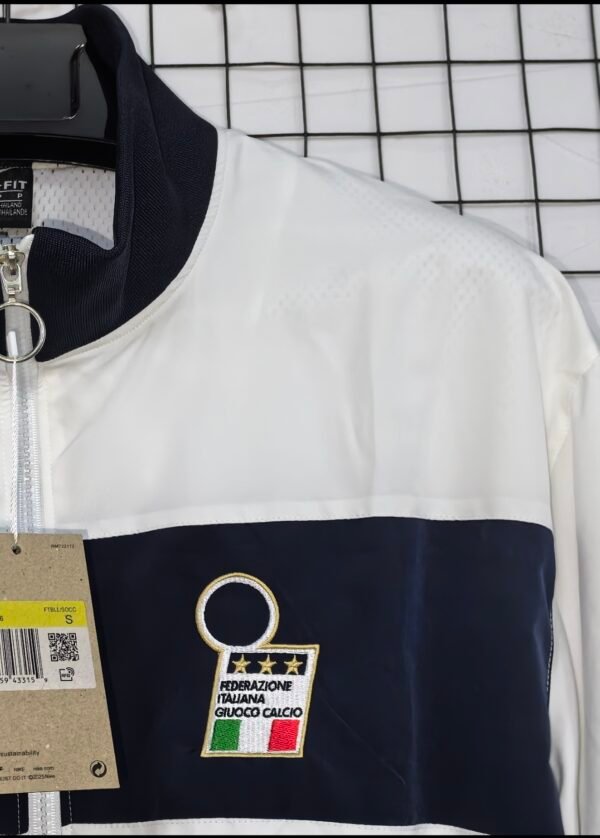 be75c181