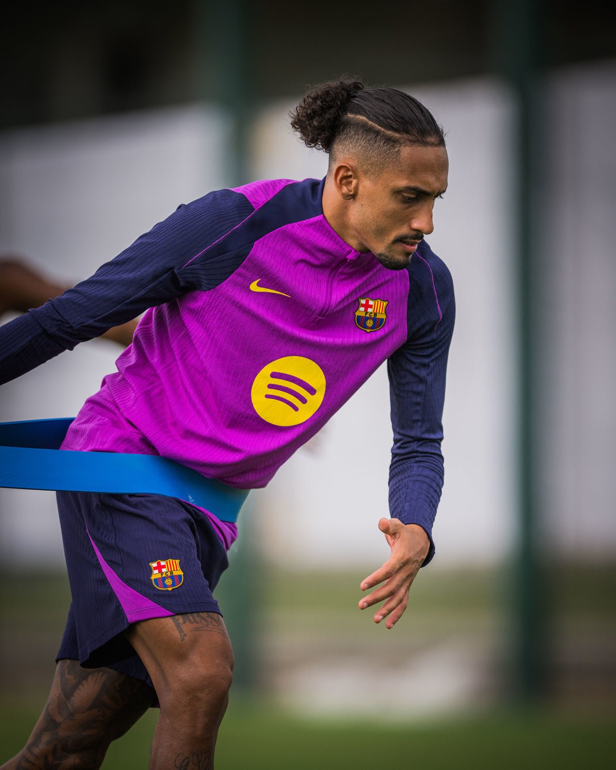 VO250912A47548_med VO250912A47548 med