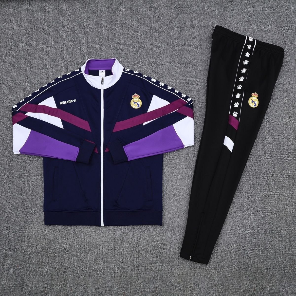Real Madrid Away Training retro tracksuit 1997/1998 Real Madrid Away Training retro tracksuit 1997/1998