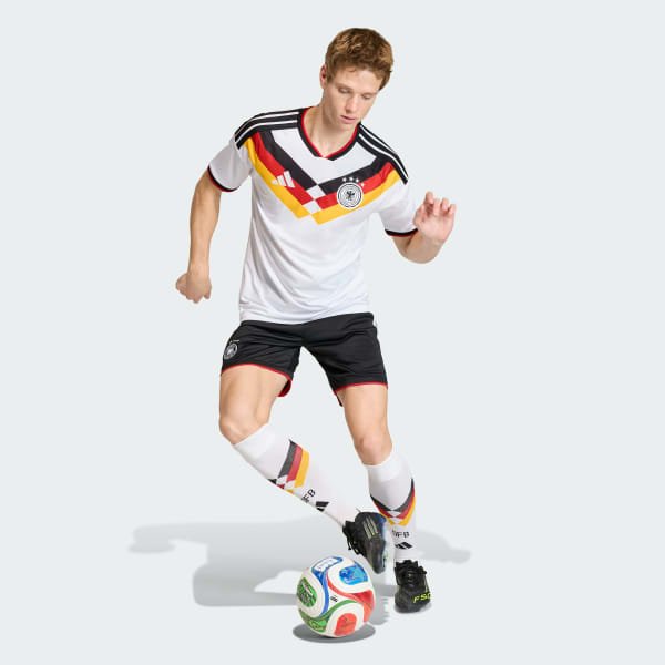 Germany_26_Home_Jersey_White_KD8363_25_model Germany 26 Home Jersey White KD8363 25 model