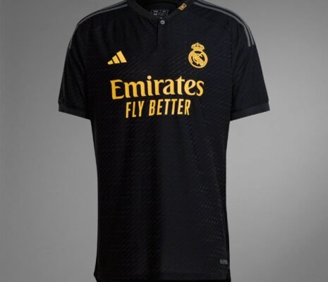 Real Madrid Away Retro Jersey 2022-2023